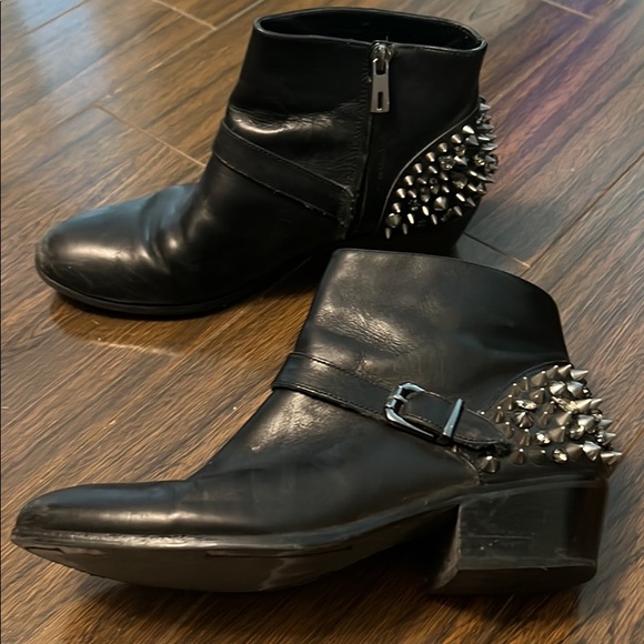 Sam Edelman size 8 boots - Picture 2 of 4